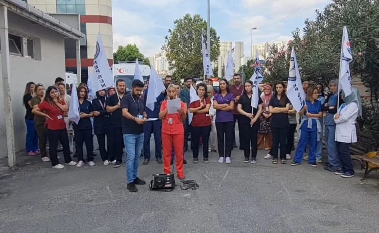 Sağlık çalışanları iki günlük greve gidiyor 1 Sağlık çalışanları iki günlük greve gidiyor