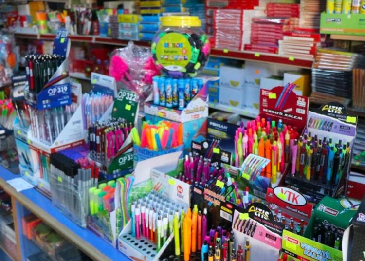 Yüksek enflasyon eğitim malzemelerini de vurdu