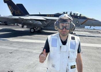 Selçuk Bayraktar ‘davet’ üzerine USS Gerald R. Ford uçak gemisinde