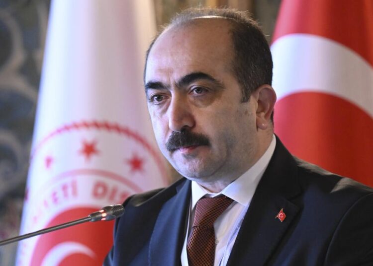 Türk Tarih Kurumu Başkanlığı’na Prof. Dr. Yüksel Özgen atandı