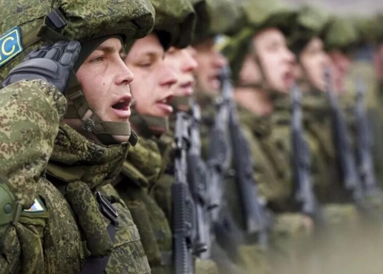 Rusya yabancı asker arayışında, göçmenlerin pasaportlarına el konuluyor