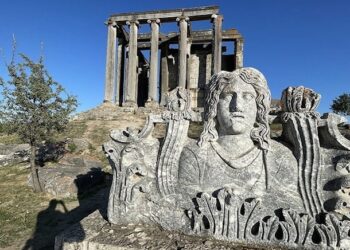 Kütahya’da Roma dönemine ait makyaj malzemeleri bulundu