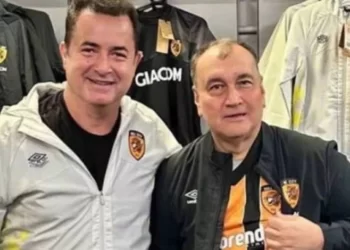 Acun Ilıcalı, Murat Ülker’le sponsorluk anlaşması yaptı