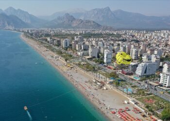 Rus vatandaşı Antalya’da 80 daire alıp otele çevirdi