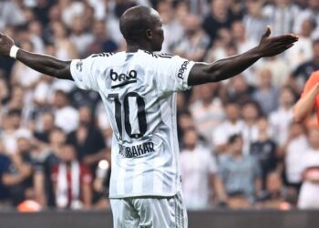 6’da 6 yapan Beşiktaş da Konferans Ligi gruplarında