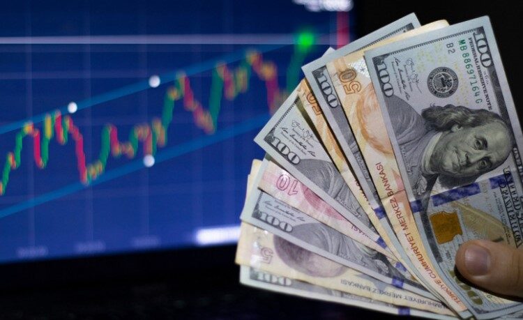 TL mevduat faizleri etkisiz kaldı: KKM’den çıkan dövize dönüyor