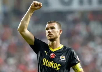 Edin Dzeko: Fenerbahçe Türkiye’nin Real Madrid’i