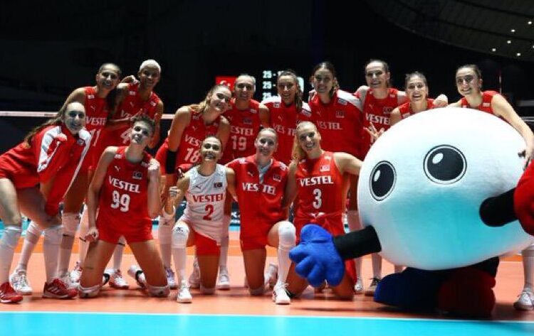 Filenin Sultanları’ndan olimpiyat yolunda ilk galibiyet geldi