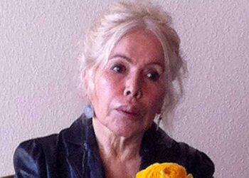Erdal Öz Edebiyat Ödülü Füruzan’ın oldu
