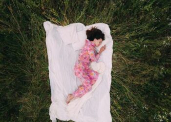 Kısa öğle uykusu beyin ve kalbe iyi geliyor: ‘Dozu çok önemli’