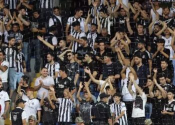 Galatasaray – Beşiktaş derbisinde deplasman yasağı kaldırıldı