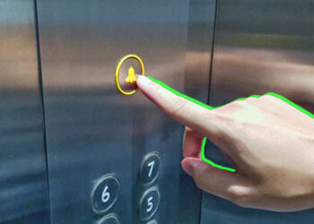 Okullardaki her 10 asansörün 7’si riskli