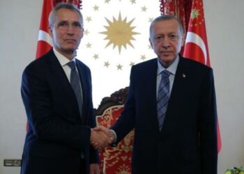 Cumhurbaşkanı Erdoğan’dan İsveç’in NATO üyeliği için imza