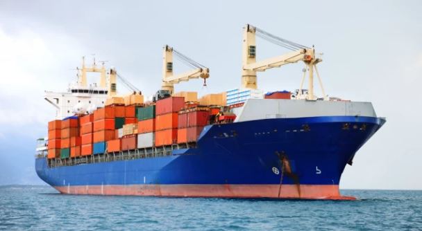 Türk kargo gemisi Karadeniz'de mayına çarptı 1 Türk kargo gemisi Karadeniz’de mayına çarptı