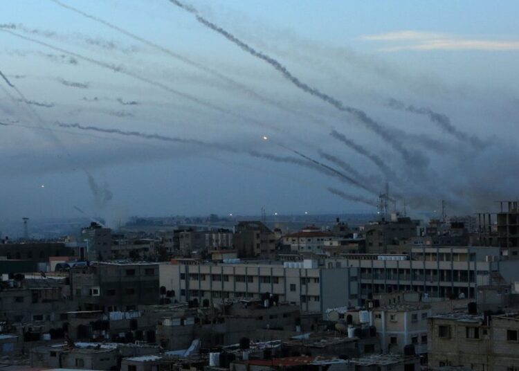 İsrail’in Gazze’ye hava saldırısında iki gazeteci öldü 1 ‘Aksa Tufanı’: 150 İsrailli ve 160 Gazzeli hayatını kaybetti
