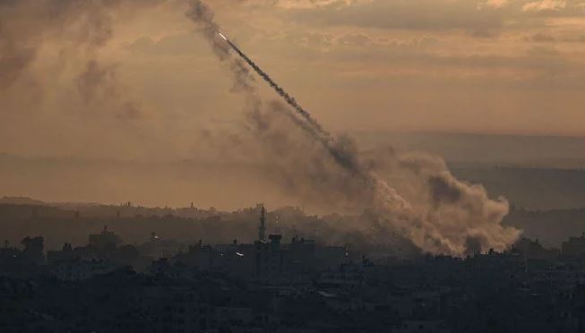 İsrail-Gazze hattında gerilim: Hamas'ın askeri kanadı 'Aksa Tufanı' operasyonu başlattı 1 İsrail-Gazze hattında gerilim: Hamas’ın askeri kanadı ‘Aksa Tufanı’ operasyonu başlattı