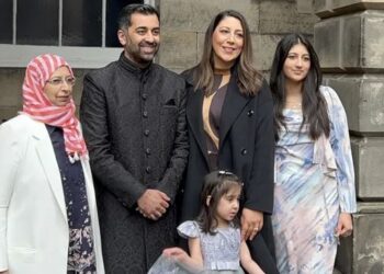 İskoçya Başbakanı, eşinin ailesinin Gazze’de mahsur kaldığını duyurdu: Gözümüze uyku girmiyor 1 İskoçya Başbakanı, eşinin ailesinin Gazze’de mahsur kaldığını duyurdu: Gözümüze uyku girmiyor