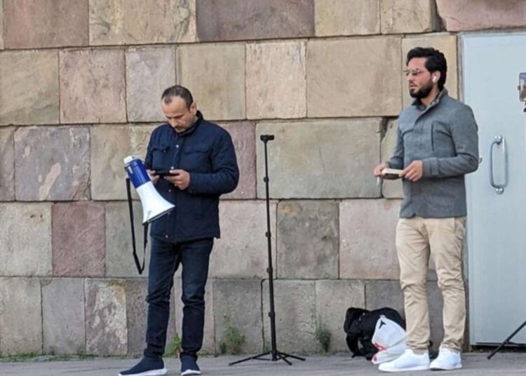 İsveç Kuran-ı Kerim’i yakan Salwan Momika’yı sınır dışı edecek