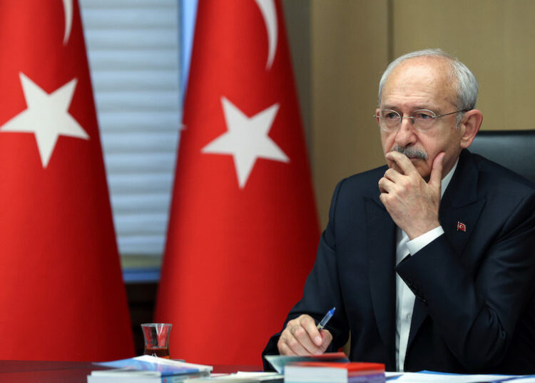 Kılıçdaroğlu CHP Genel Merkezi'ni teslim almak için emniyete başvurdu 1 CHP’de kurultay iddiası: Kılıçdaroğlu, “bu son” mu diyecek?