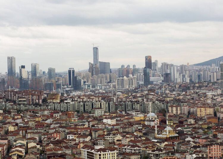 Yabancıya konut satışında bir sınırlama daha: 200 bin dolara yükseltildi