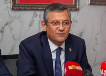 Özgür Özel, genel başkanlık vaatlerini açıkladı