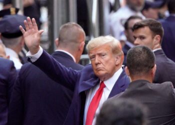 Yargıçtan Trump’a mahkeme personeli hakkında konuşma yasağı