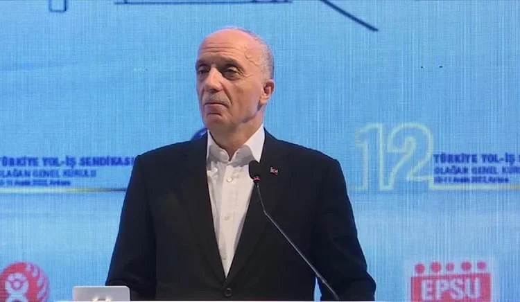 Türk-İş asgari ücret pazarlığına 4 işçiyle katılacak 1 Türk-İş asgari ücret pazarlığına 4 işçiyle katılacak