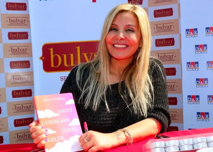 '1 milyon Filistinli Türk vatandaşı olacak' demişti: Bircan Yıldırım gözaltına alındı 1 ‘1 milyon Filistinli Türk vatandaşı olacak’ demişti: Bircan Yıldırım gözaltına alındı