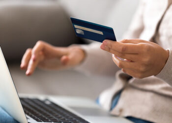 EFT ve FAST işlemlerinde yüzde 50 fazla azami ücret uygulaması kaldırıldı