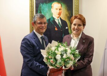 Akşener ve Özel arasında ilk görüşme gerçekleşti: Gündem işbirliği