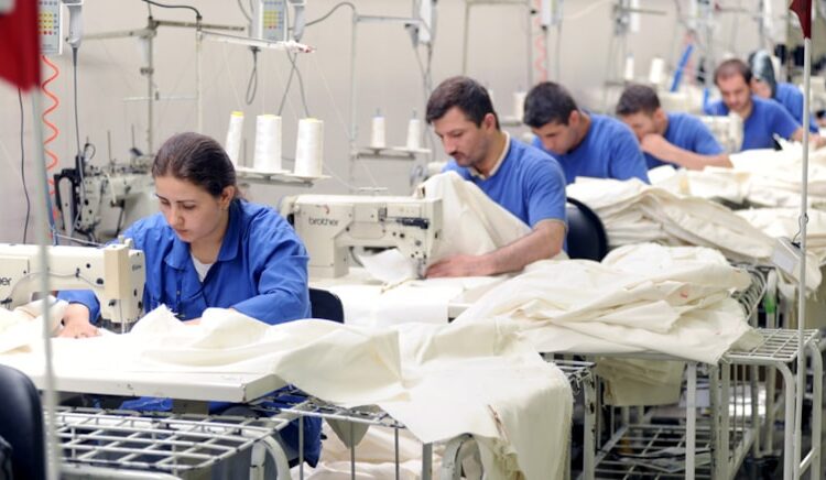 TÜİK’in enflasyonu asgari ücretliyi açlık sınırında bırakır