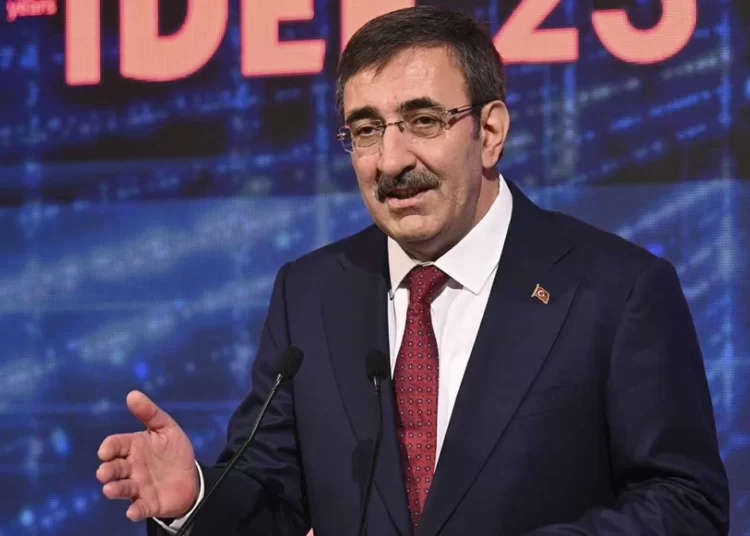 Memur ve memur emeklisi maaşlarında ‘yüzde 50’ civarında artış olacak 1 Memur ve memur emeklisi maaşlarında ‘yüzde 50’ civarında artış olacak