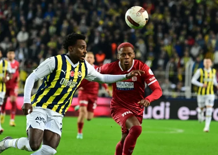 Fenerbahçe Sivas’ı 4-1’le geçti, Nordsjaelland hezimetinden sonra nefes aldı 1 Fenerbahçe Sivas’ı 4-1’le geçti, Nordsjaelland hezimetinden sonra nefes aldı