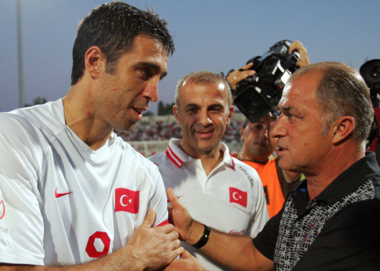 Hakan Şükür’den Fatih Terim açıklaması: ABD’de oturum almam için belge imzaladı 1 Hakan Şükür’den Fatih Terim açıklaması: ABD’de oturum almam için belge imzaladı