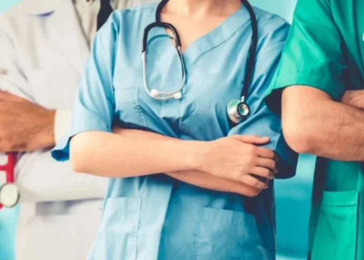 Hastaneler doldu: Test yapılmadığı için Covid mi grip mi, ayırt edilemiyor