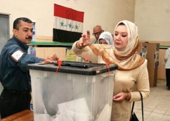 Irak halkı 10 yıl sonra sandık başında