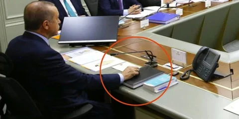 Erdoğan’ın ‘kara kaplı defteri’ yerel seçim için açıldı: İstanbul’da sürpriz beklentisi… 1 Erdoğan’ın ‘kara kaplı defteri’ yerel seçim için açıldı: İstanbul’da sürpriz beklentisi…