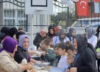 Filistin’e yardım kampanyası düzenlendi, paralar Diyanet Vakfı’na aktarıldı