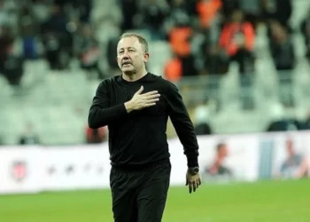 Çalımbay yolcu, ibre Sergen Yalçın’a çevrildi