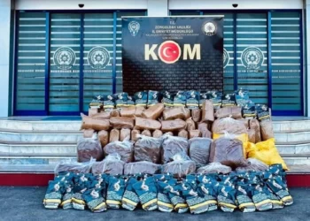 81 ilde kaçak sigara ve tütün işi yapanlara operasyon: 457 gözaltı