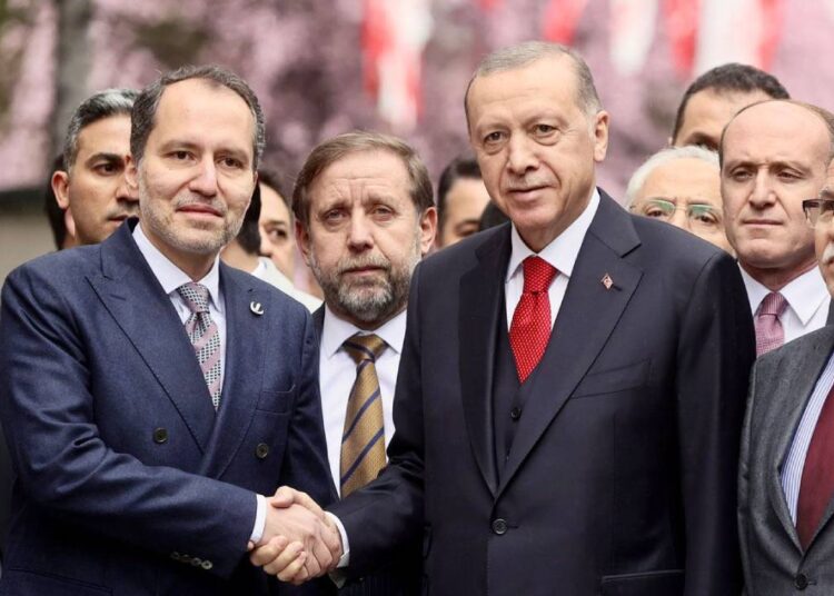 İddia: Yeniden Refah Partisi, AKP'den İGDAŞ ve Kent Lokantaları'nı istedi 1 İddia: Yeniden Refah Partisi, AKP’den İGDAŞ ve Kent Lokantaları’nı istedi