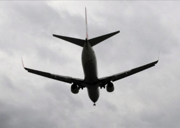 Rus yolcu uçağı Afganistan’da radardan kayboldu