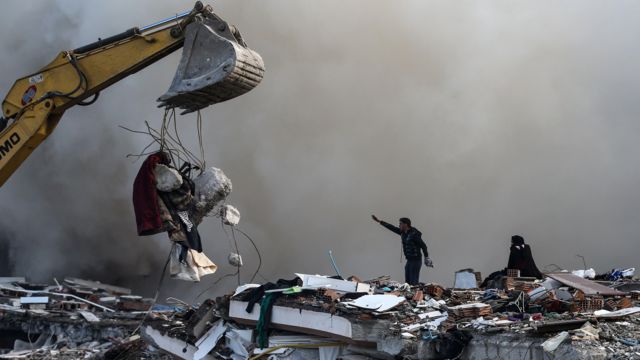 Depremden sonraki bilirkişi raporlarında ilk: Kamu görevlileri 'asli kusurlu' sayıldı 1 Depremden sonraki bilirkişi raporlarında ilk: Kamu görevlileri ‘asli kusurlu’ sayıldı