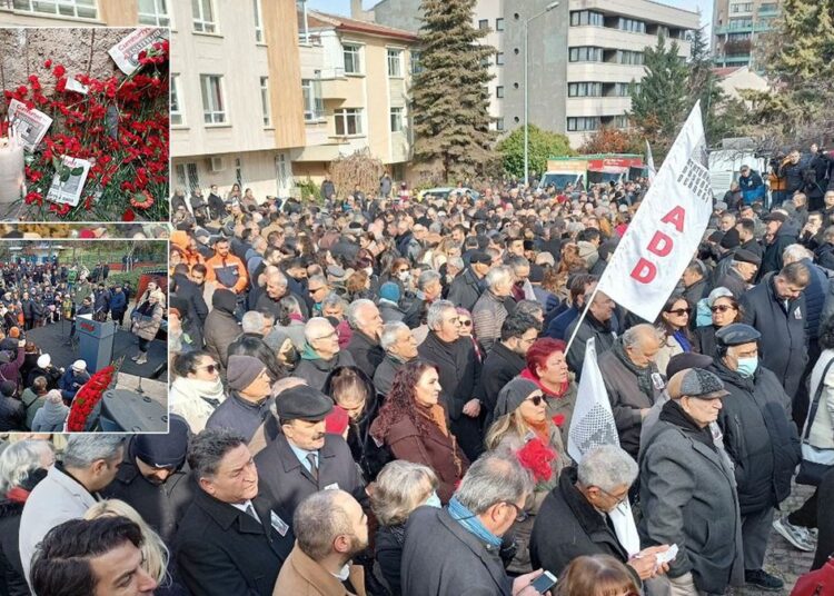 Gazeteci Uğur Mumcu, öldürülmesinin yıldönümünde evinin önünde anıldı 1 Gazeteci Uğur Mumcu, öldürülmesinin yıldönümünde evinin önünde anıldı