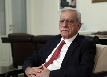 Kürt halkının akil adamı aktif siyaseti bıraktı
