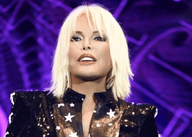 Ajda Pekkan: Anne olmak içimde ukde kaldı