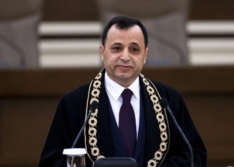 Nihayet konuştu: Anayasa Mahkemesi kararına uyulmamasının hiçbir gerekçesi olamaz 1 Nihayet konuştu: Anayasa Mahkemesi kararına uyulmamasının hiçbir gerekçesi olamaz