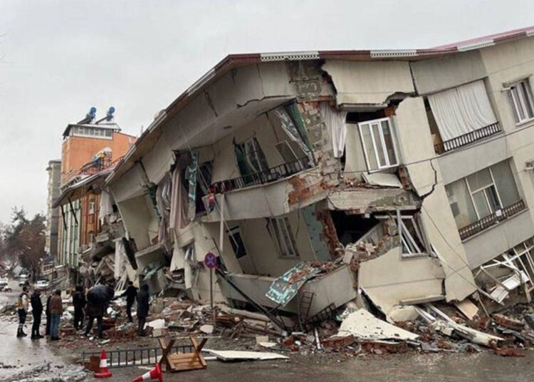 6 Şubat depreminde yıkılan illerde davet usulü gizli ihaleler 1 6 Şubat depreminde yıkılan illerde davet usulü gizli ihaleler