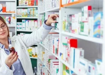 Kur artışı çare olmadı, depolar eczanelere ilaç vermiyor