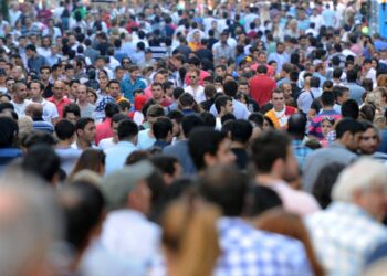 Faiz yüzde 45’le zirve yaptı, işsizlik de peşinden gelecek